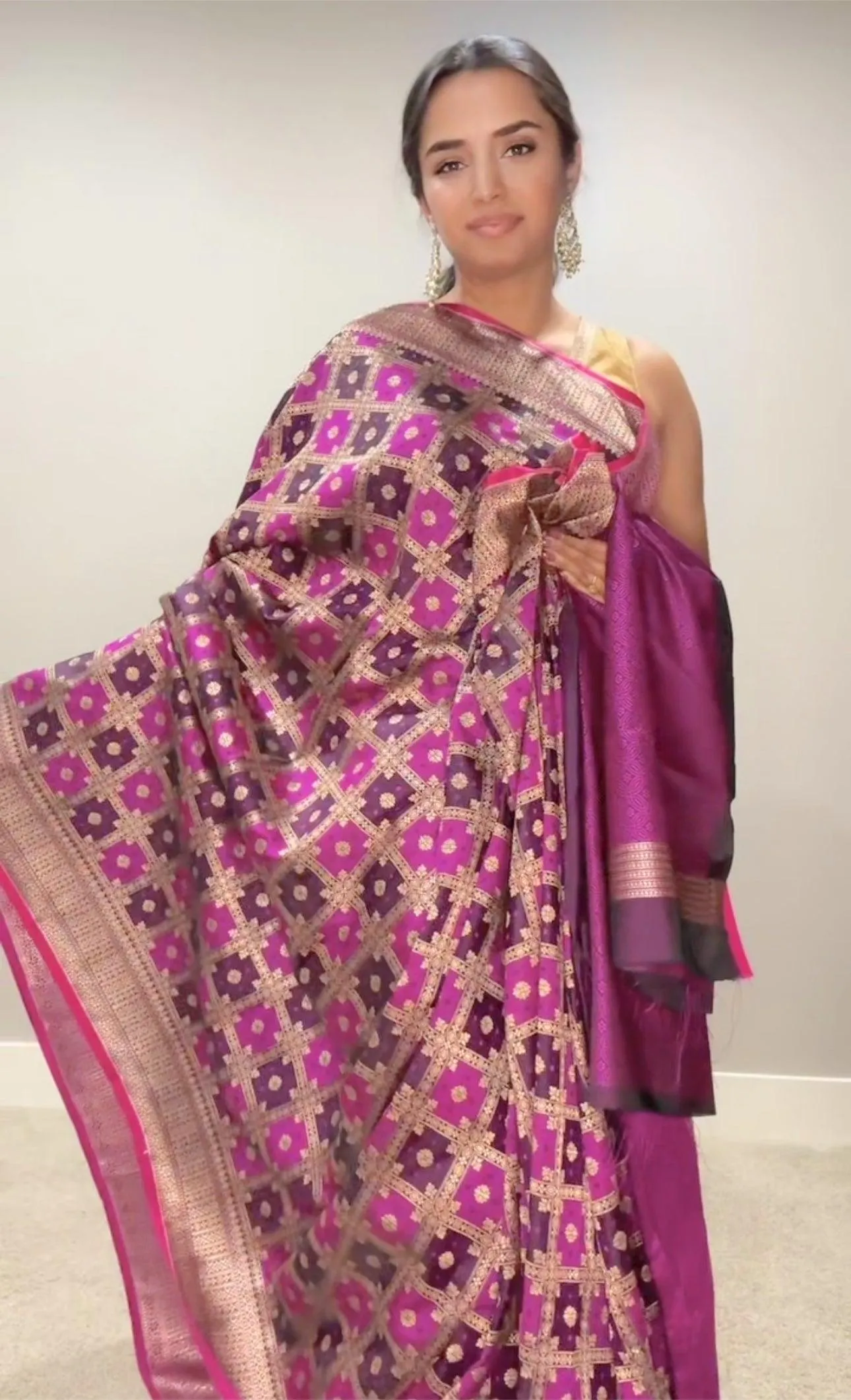 Banarasi Silk Saree Pure Mashru  - Iktara weaving- Purple Garchola