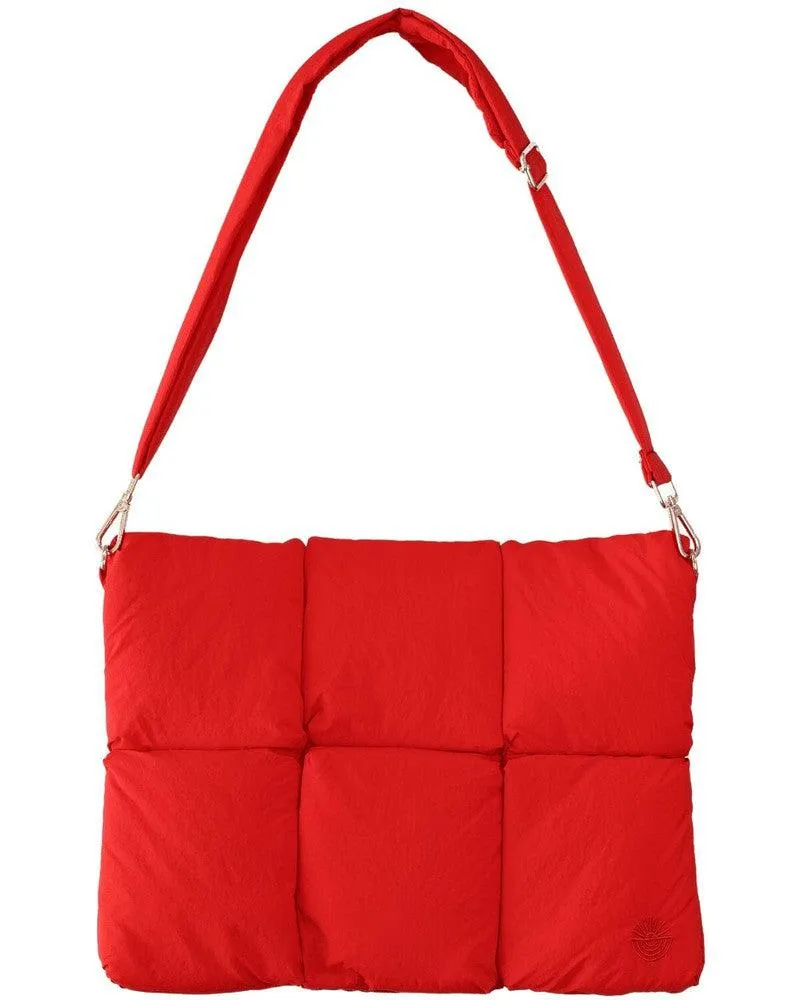 Cloud Carryall | Cherry